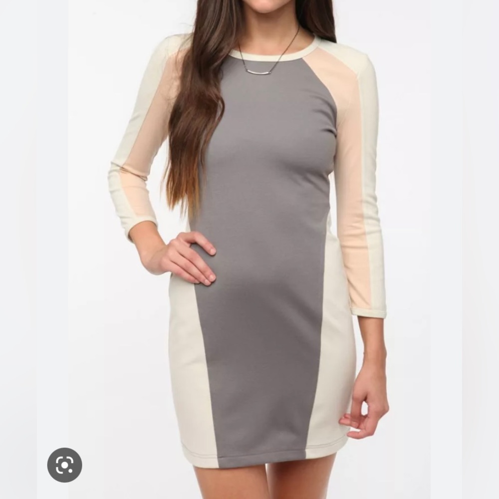 Silence & Noise - Ponte Knit Dress with Zipper in Grey/Pink/White (Size Small)
